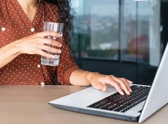 culligan-image-business-person-device-4